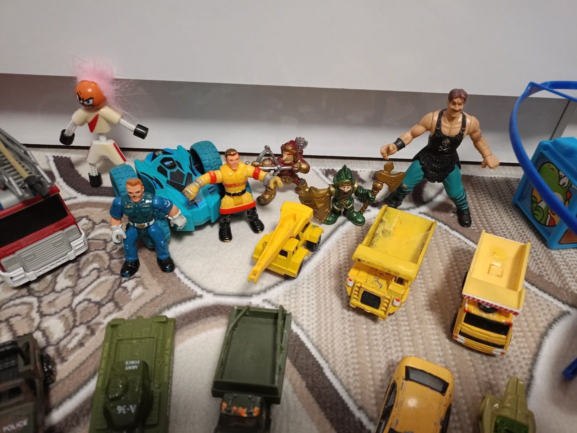 Играчки коли и други