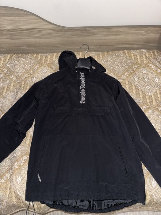 Преходно яке Sergio Tacchini