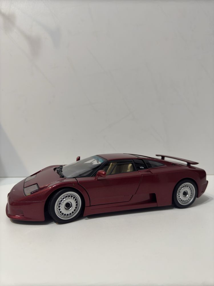 1/18 модель от AUTOart