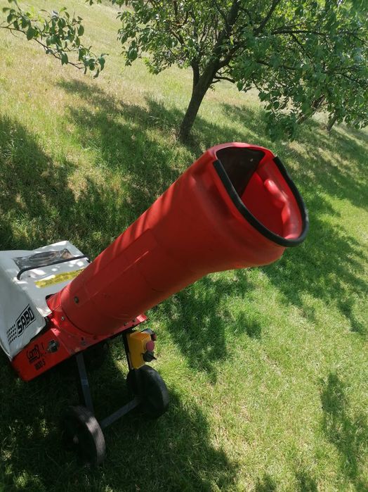 Tocator SABO , pentru  resturi vegetale , crengi , mere , sfecla