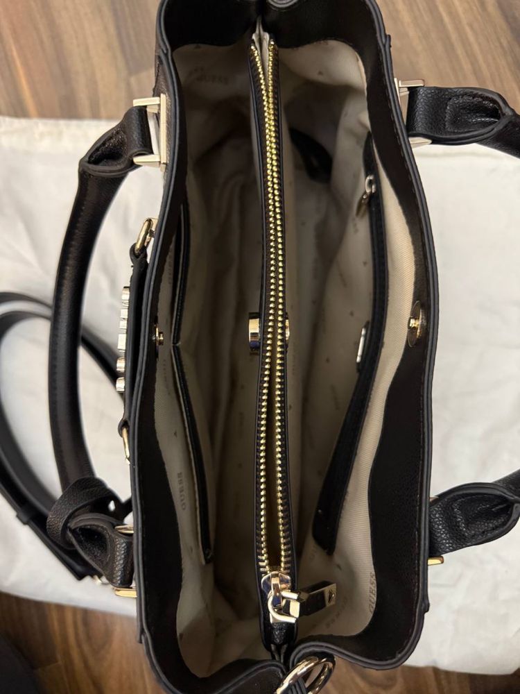 Guess сумка женская оригинал
