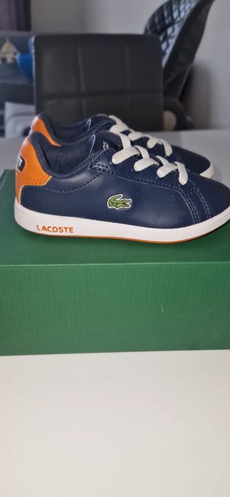 Уникални нови детски обувки  Lacoste