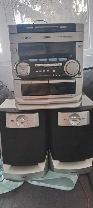 Аудио система Philips c220