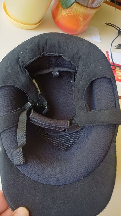 Каска за конна езда