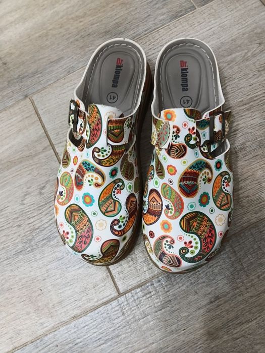 Медицинско сабо 41 номер