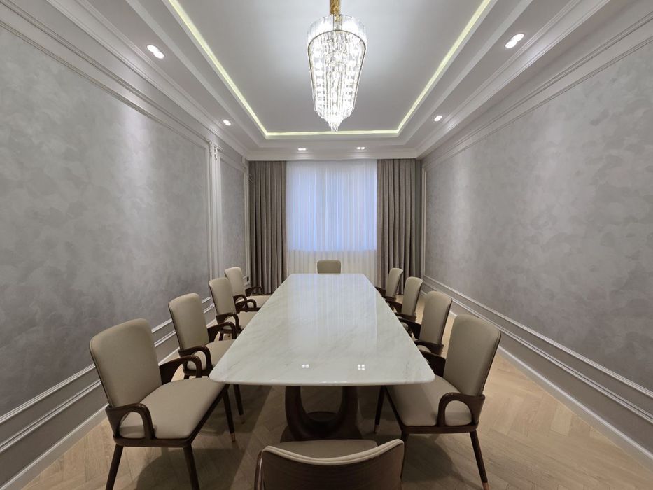 Новый дом с мебелью.