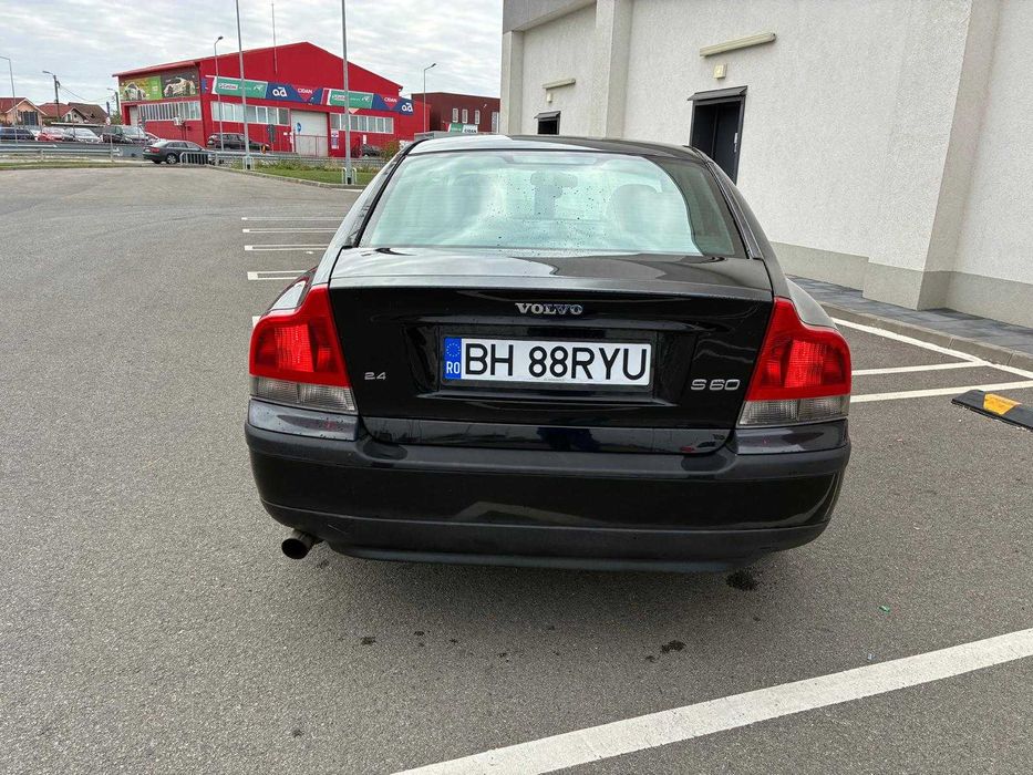 Volvo S60 2.4T benzina - 200cp