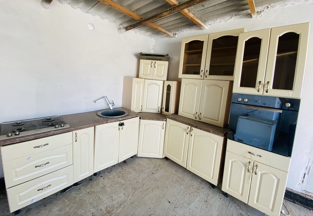 Б/у кухонный гарнитур (комплект)