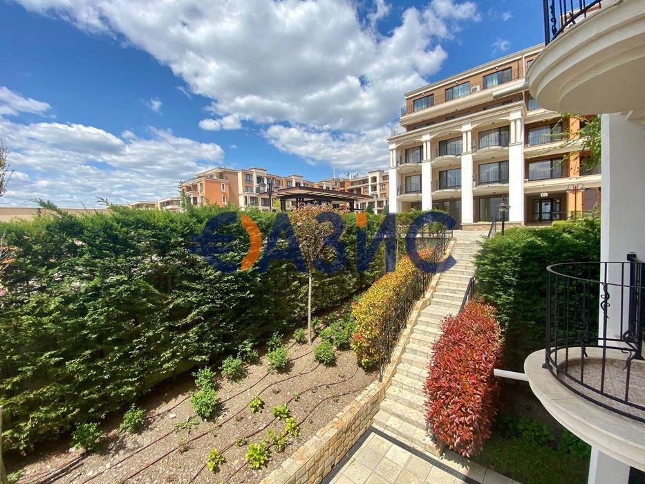 Студио на първа линия море," премиер Форт Бийч", Свети Влас, България,