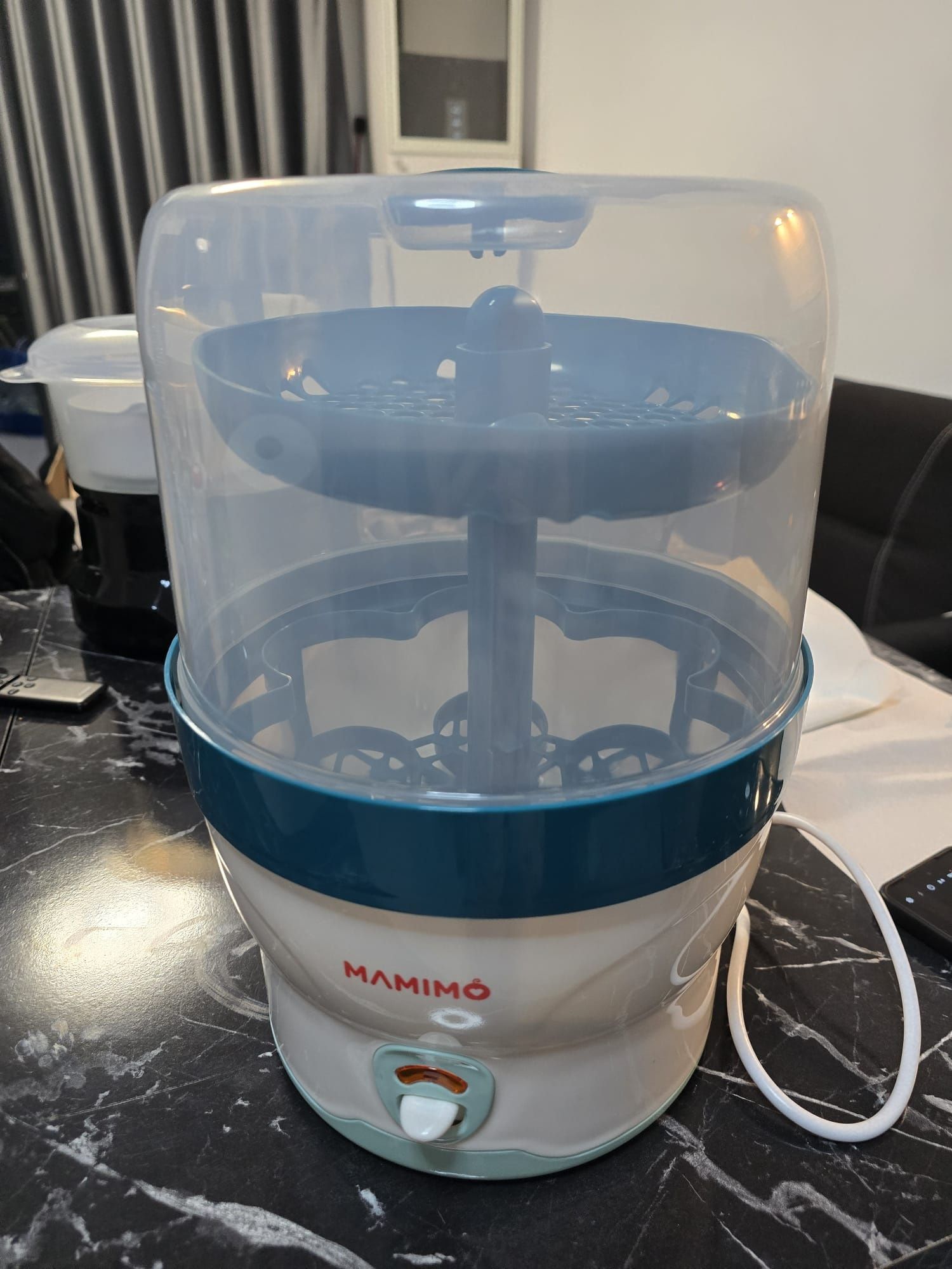 Sterilizator biberoane