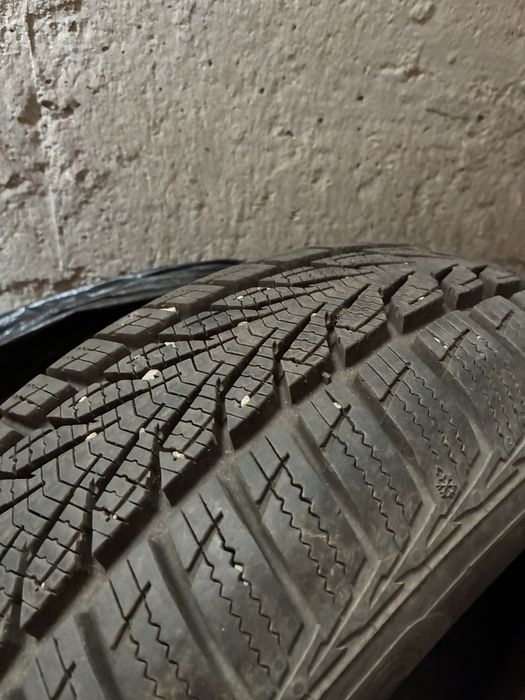 зимни гуми 185/65 R15 /Казанче чистачки w203 мерцедес