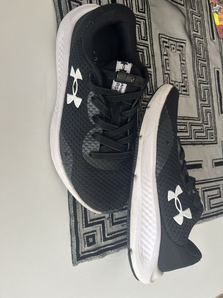 Under armour детски маратонки