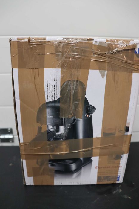 SEVERIN Кафемашина за еспресо, до 4 чаши, 3,5 бара, 0,22 л