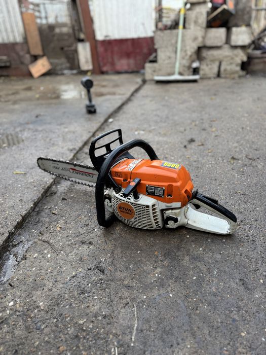 Vînd motosapa si drujba STHIL