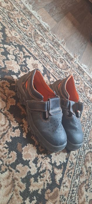 Спец ботинка летнее