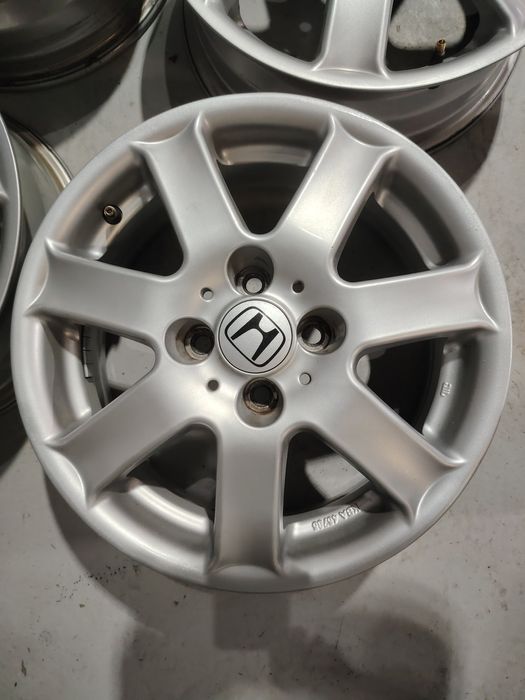Jante rial 4x100 r15  Toyota kia mazda honda