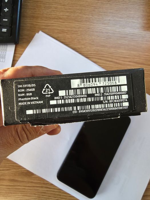 Vând Samsung Galaxy S23