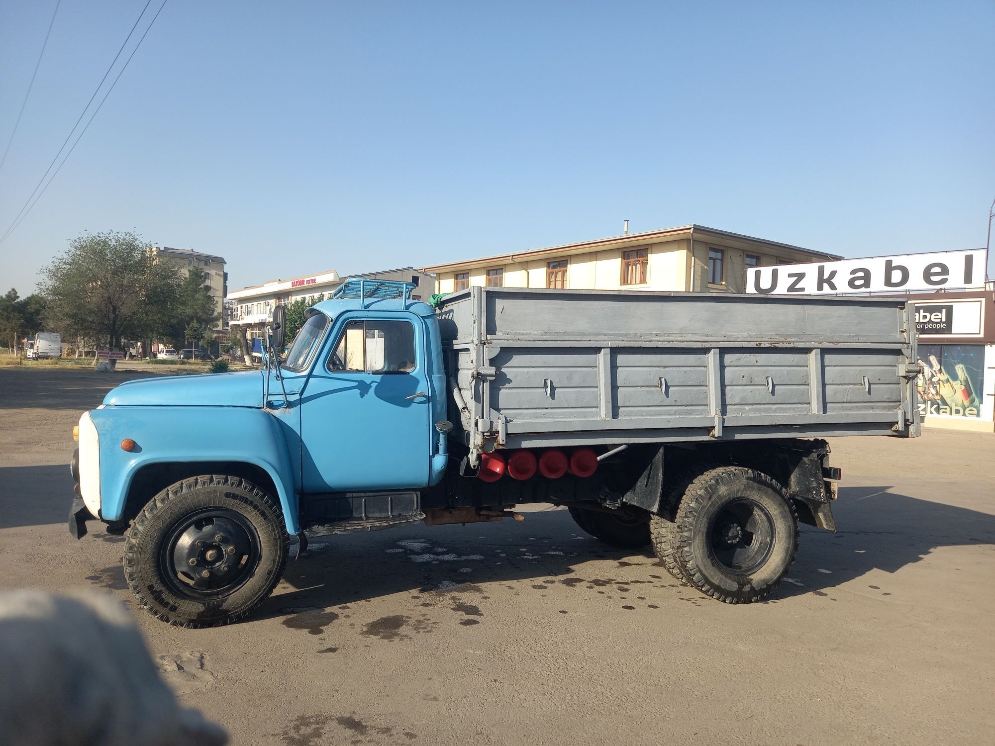 Samasval gaz 53 sotiladi