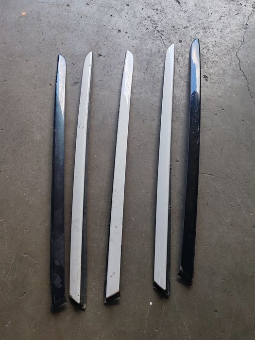 Ornament parbriz Citroen C5 400lei buc