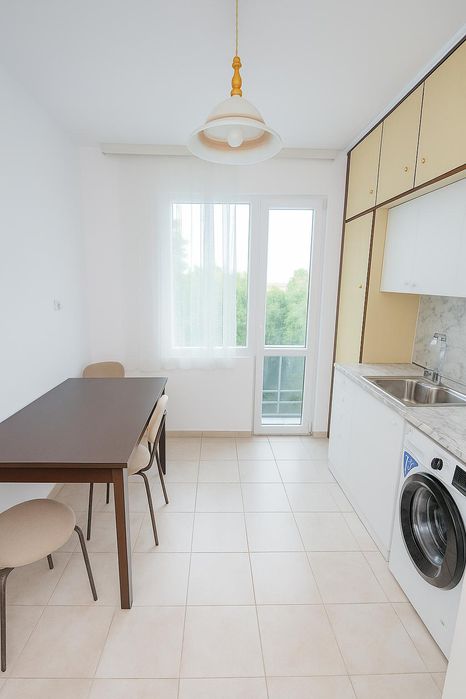 Двустаен апартамент в кв. Христо Смирненски