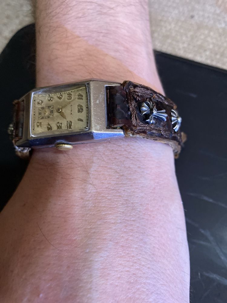Cyma swiss made с естествени диаманти