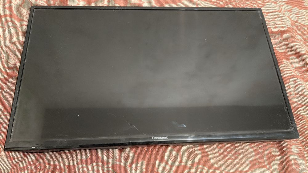Телевизор panasonic TX-32FSR500 требует ремонта