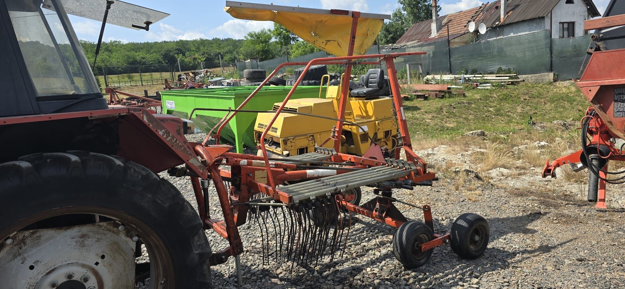 Grebla adunat fan Fella 4.2 m . Ca claas kuhn piese