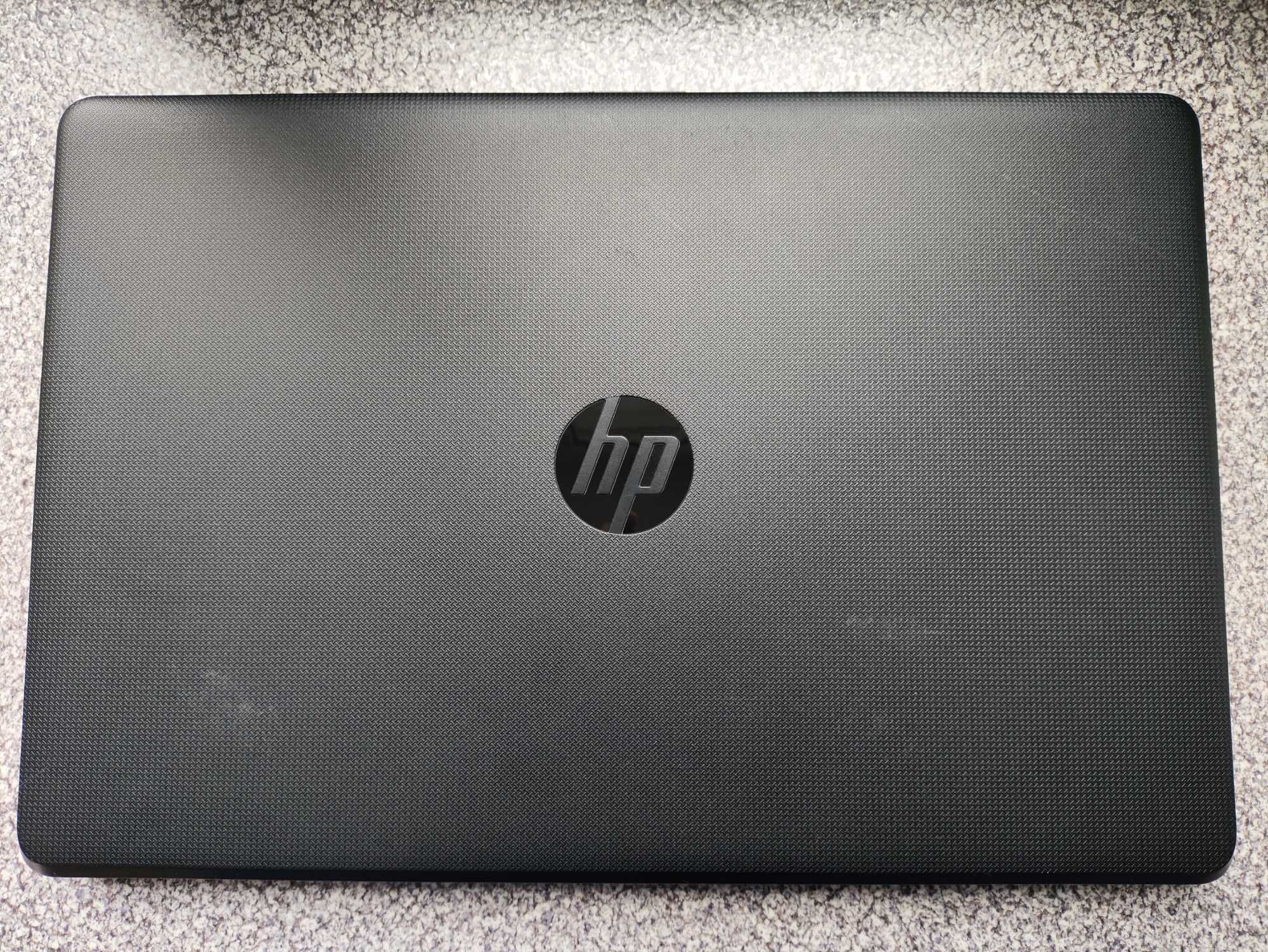 Ноутбук HP - 15-bw007ur