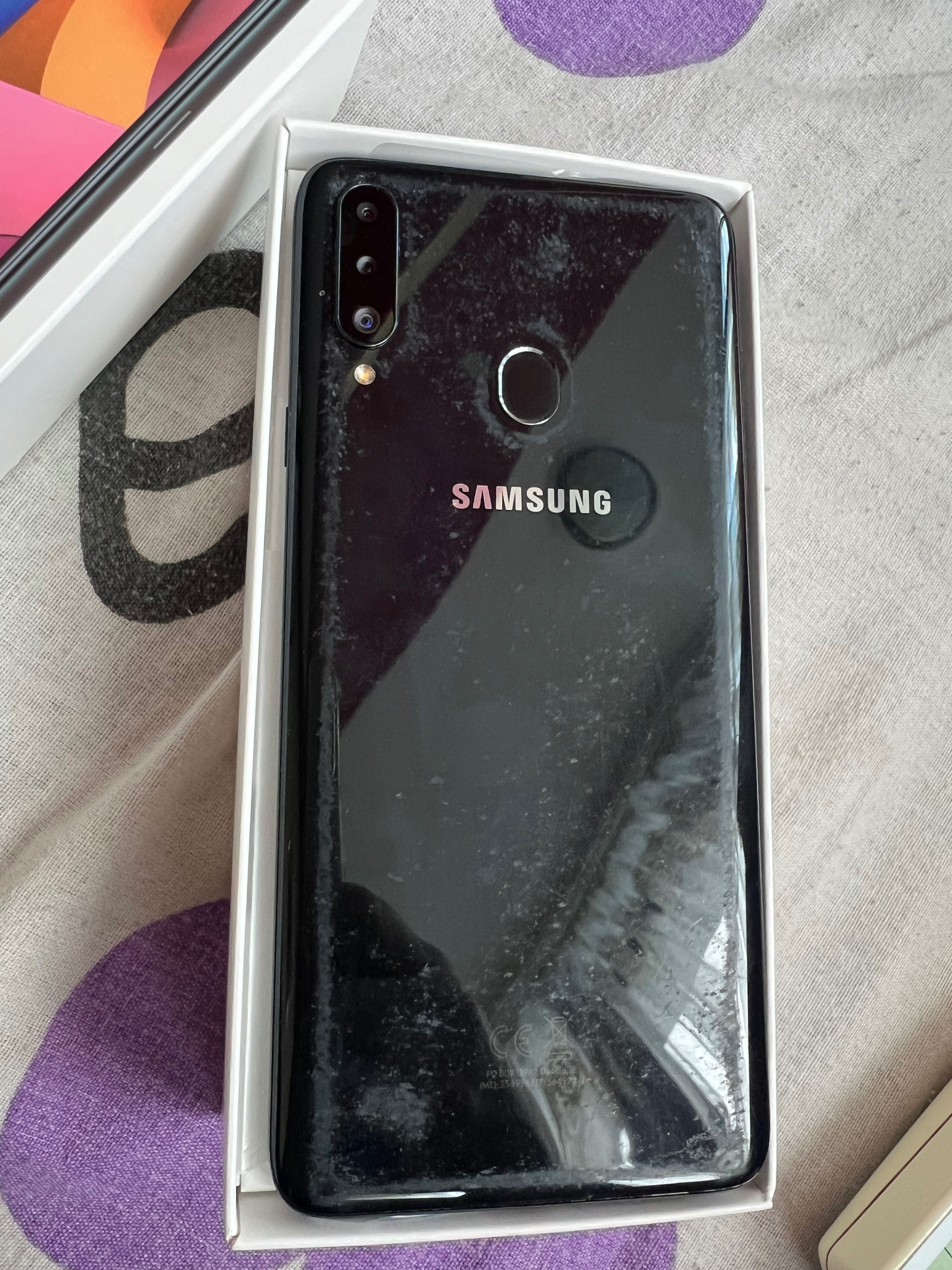 Смартфон Samsung Galaxy A20s