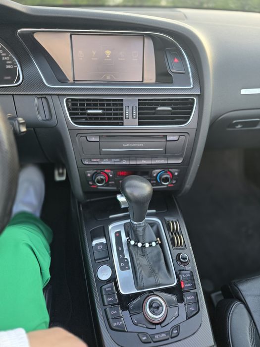 Vand/ Schimb Audi a5 3.0 quatro