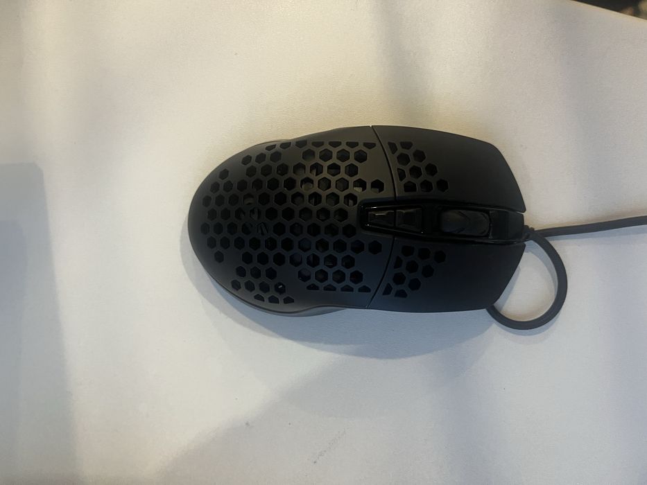 Игровая мышка в отличном состояний