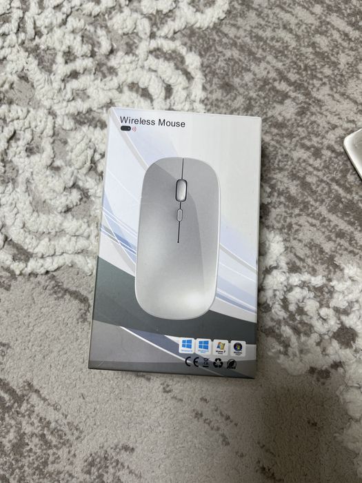 Мышка очень удобно