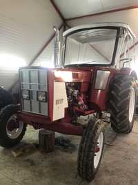 Tractor International 553