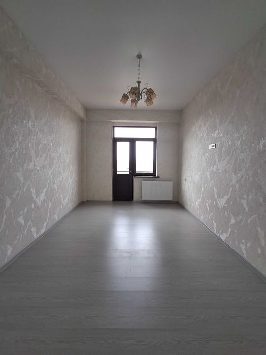 .Новастройка. 2-3/3/10  квартира .Ремонт. Кадастр бор.