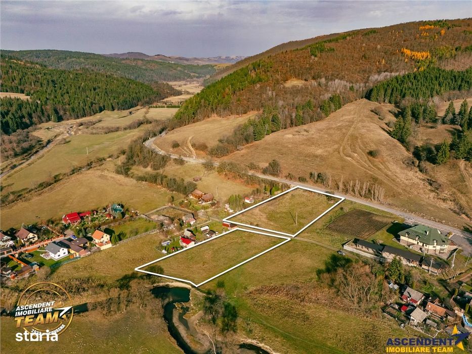 FILM! Teren cu potential, 6.700 mp, langa drumul principal, Catrusa, C