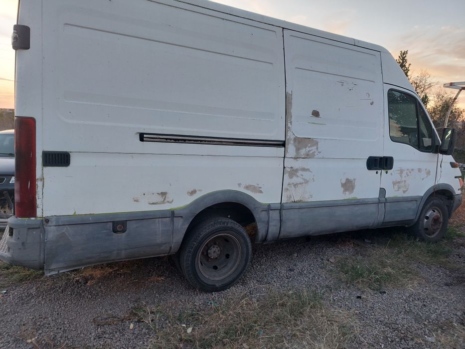 Iveco 2.5 TDI на части