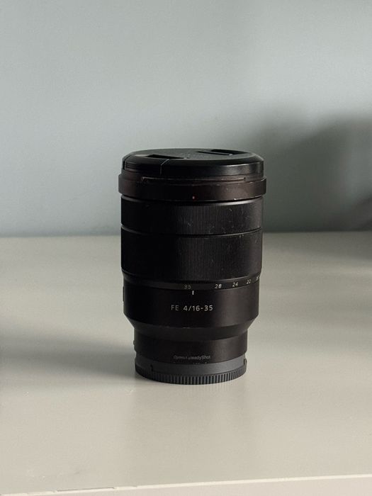 Обектив Sony 16-35 мм