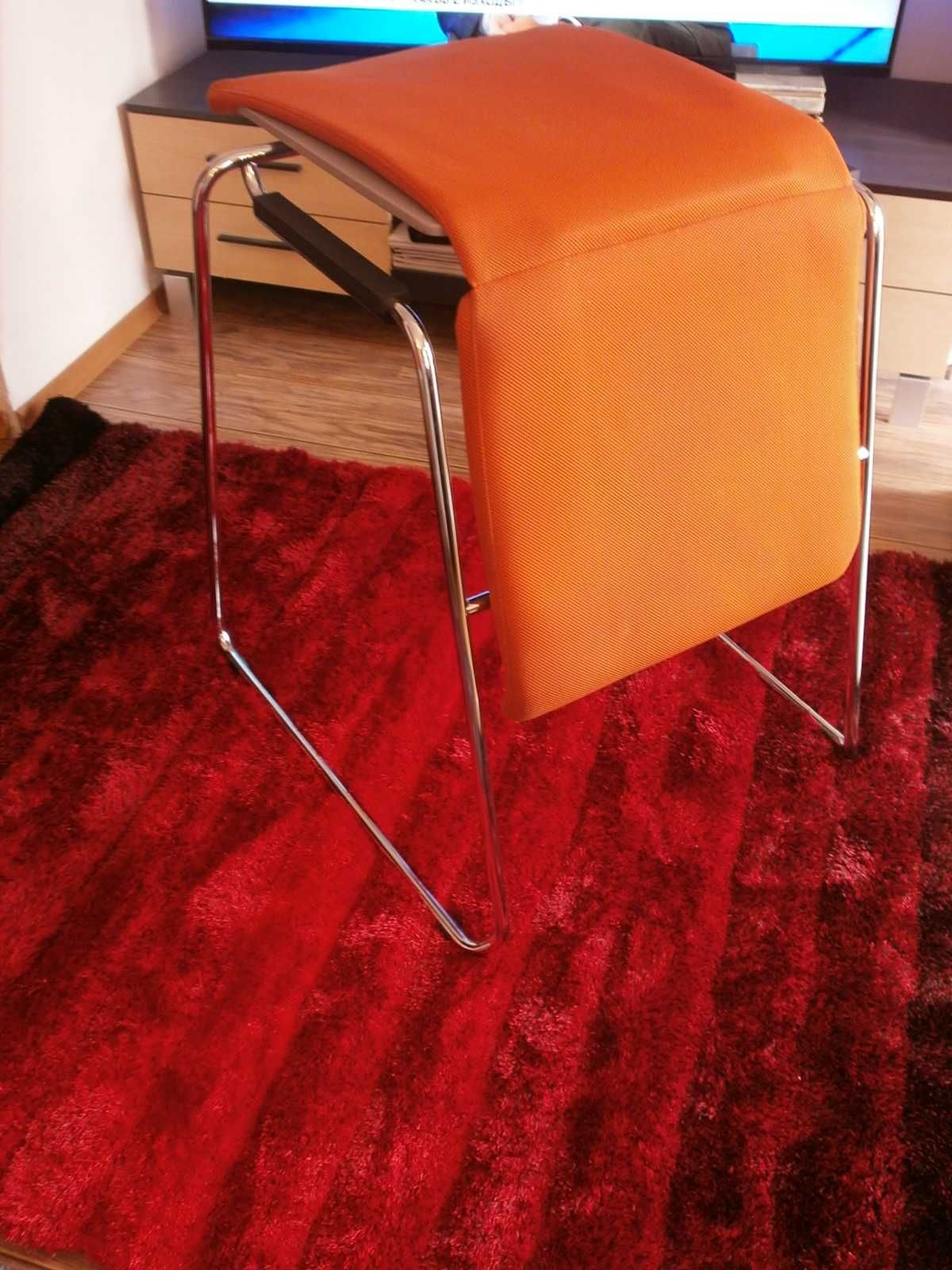 ORT SEATTABLE Кресло - Стол трансформиращ се в Бюро Дизайнерско
