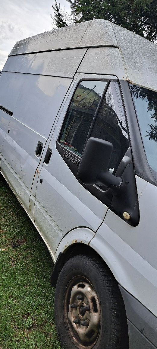 Vand ford tranzit, 3,5 tone, motorina, 2400 cmc,an fabr 2008, 144000 k