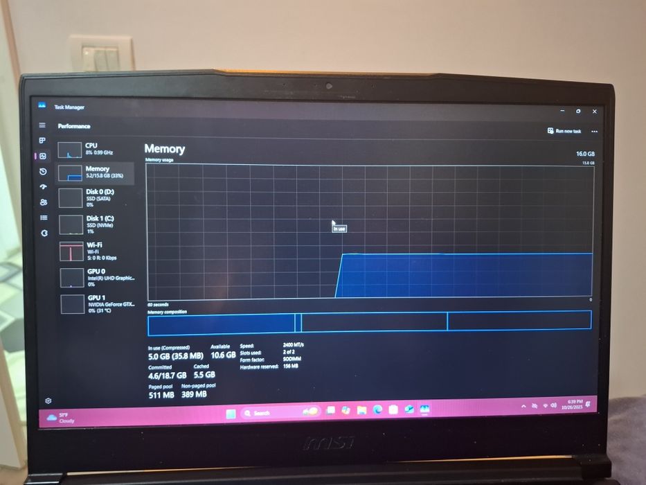 Laptopbgaming i7 8750HQ cu placa video dedicata gtx 1050 de 4 gb gddr6