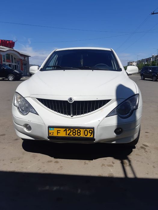 SsangYong actyon 2012год