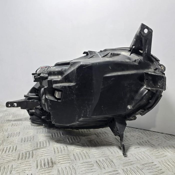 Far dreapta halogen Nissan Micra 3