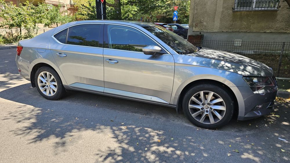 Skoda Superb Primul propietar. Motor schimbat pe garantie la 89000km