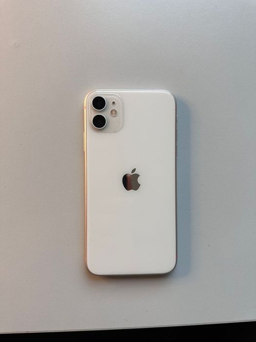 Продам iphone 11
