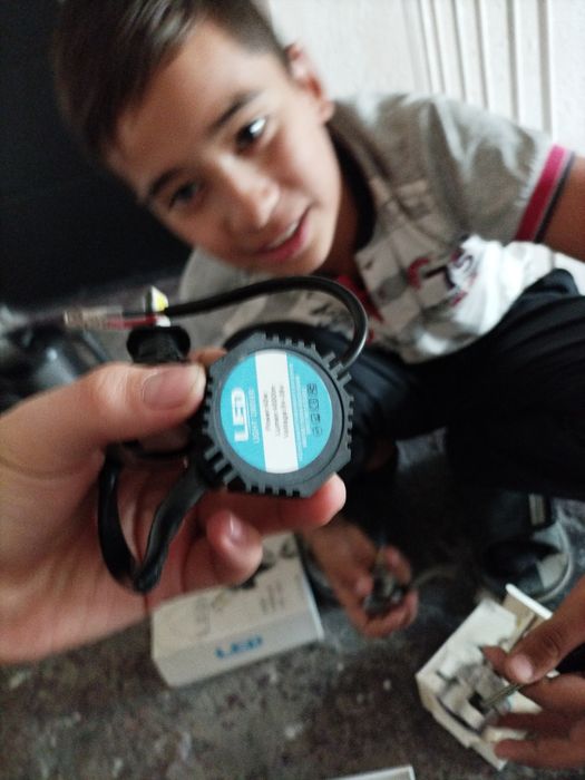 Moshina uchun led