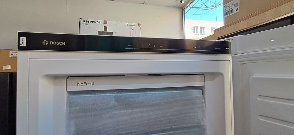 Congelator Bosch XXL 365l A+++ serian6 import GERMANIA Garanție Ms95