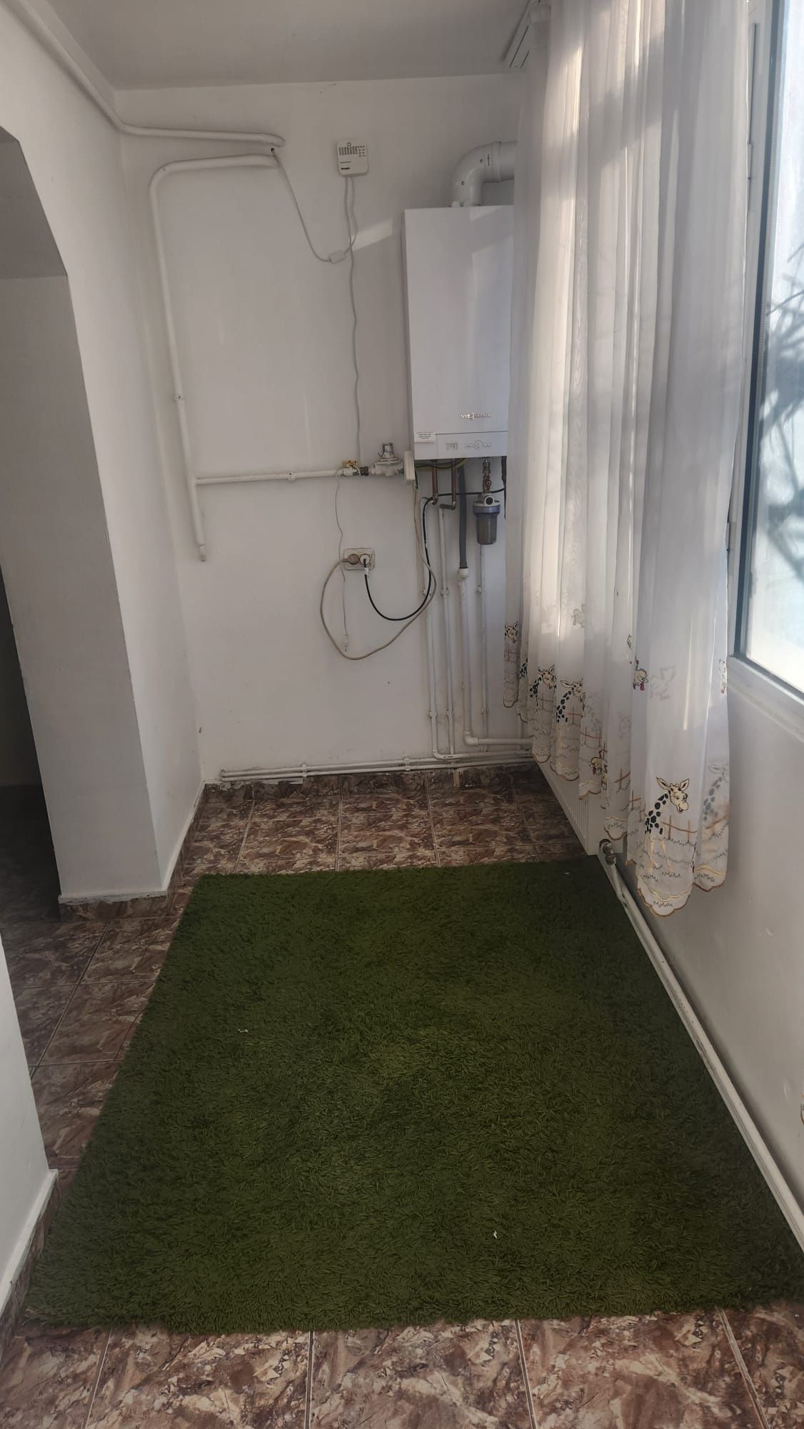 Închiriez spațiu comercial 60m2