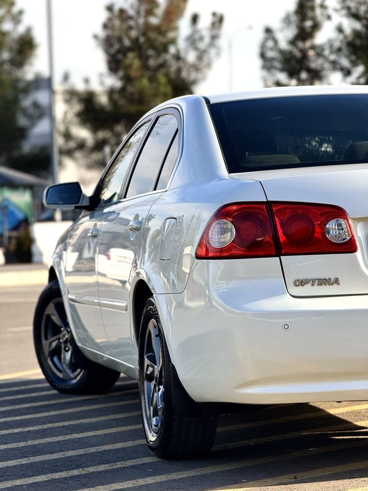 Kia optima zor moshina