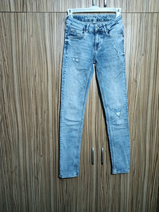 Lot haine copii 13-14 ani