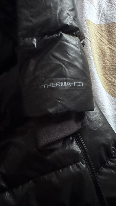 Nike яке ново без етикет